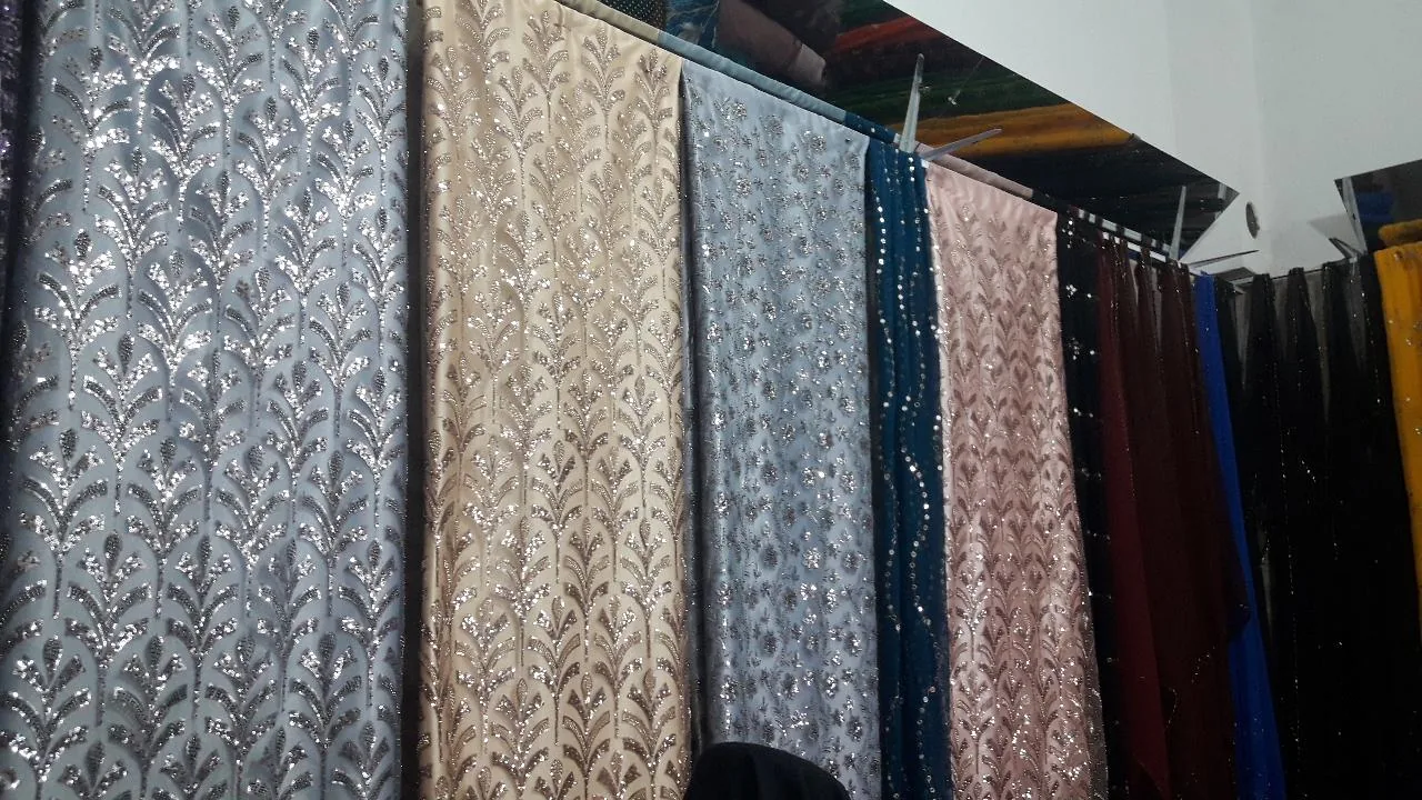 پارچه سرای اطلس مشهد - تصویر 2