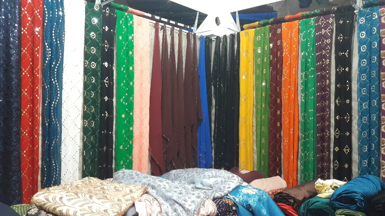 پارچه سرای اطلس مشهد - تصویر 4