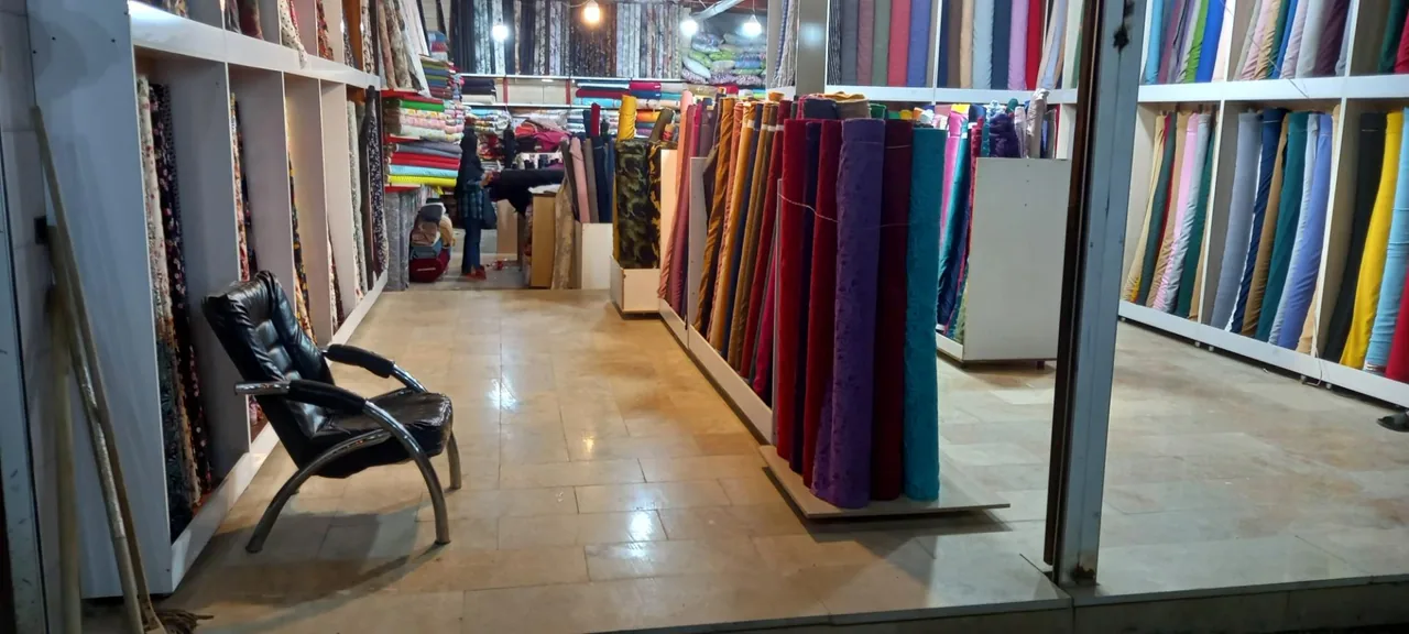 پارچه سرای بزرگ بنتون - تصویر 4