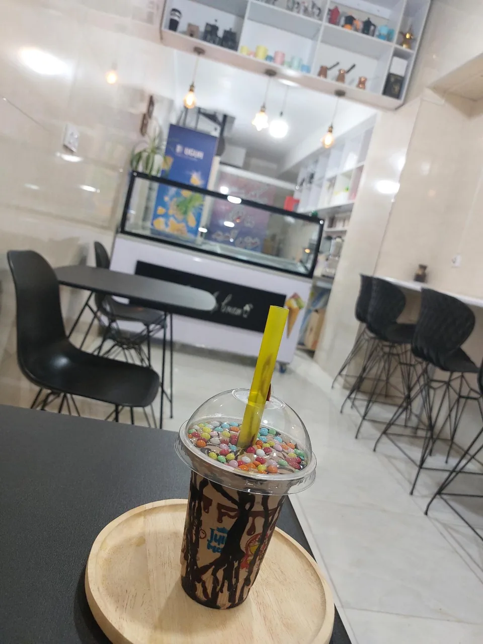 کافه بستنی بابا شهرکی - تصویر 3