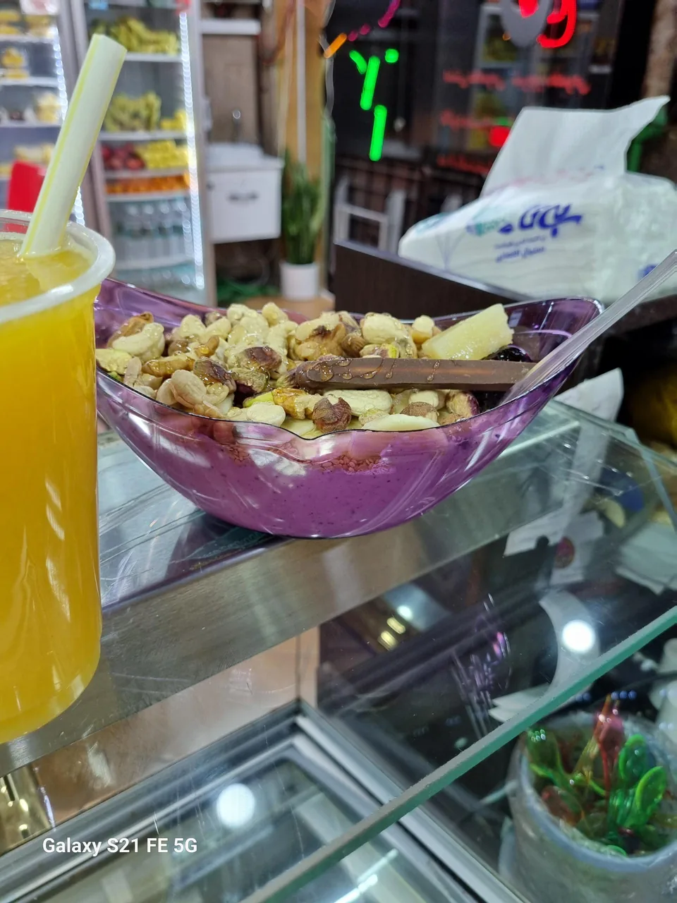 آبمیوه و بستنی فروشی ایتالیس - تصویر 5