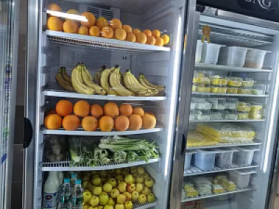 آبمیوه و بستنی پدر