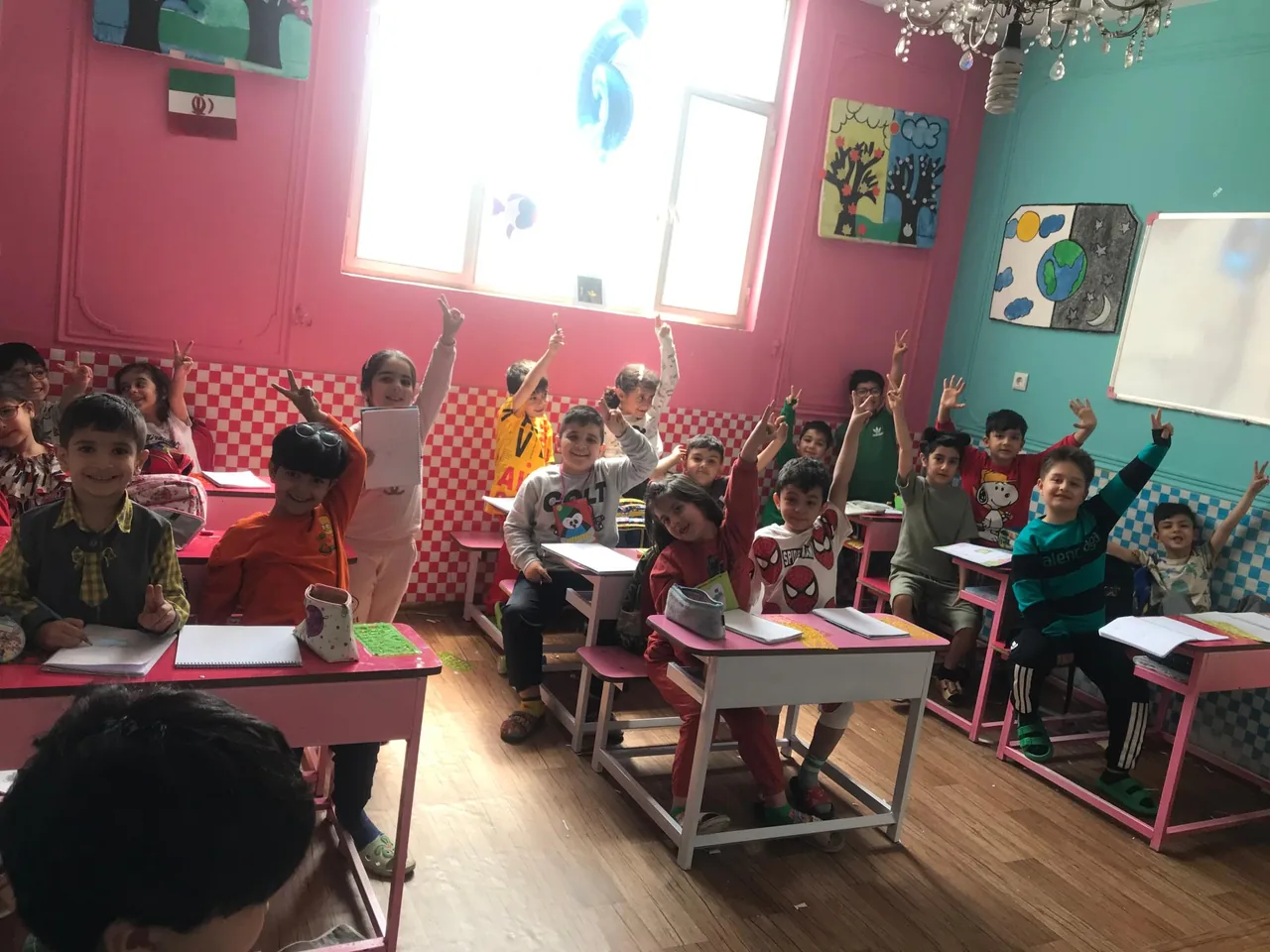 پیش دبستانی ساعت کودکی - تصویر 3