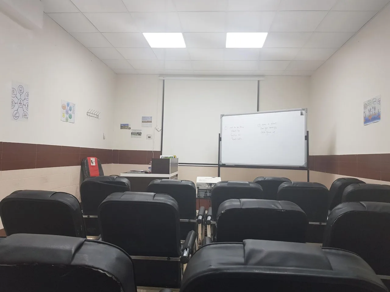 آموزشگاه زبان سفیر - تصویر 5