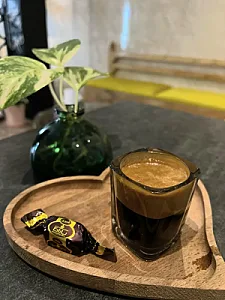قهوه اهورا