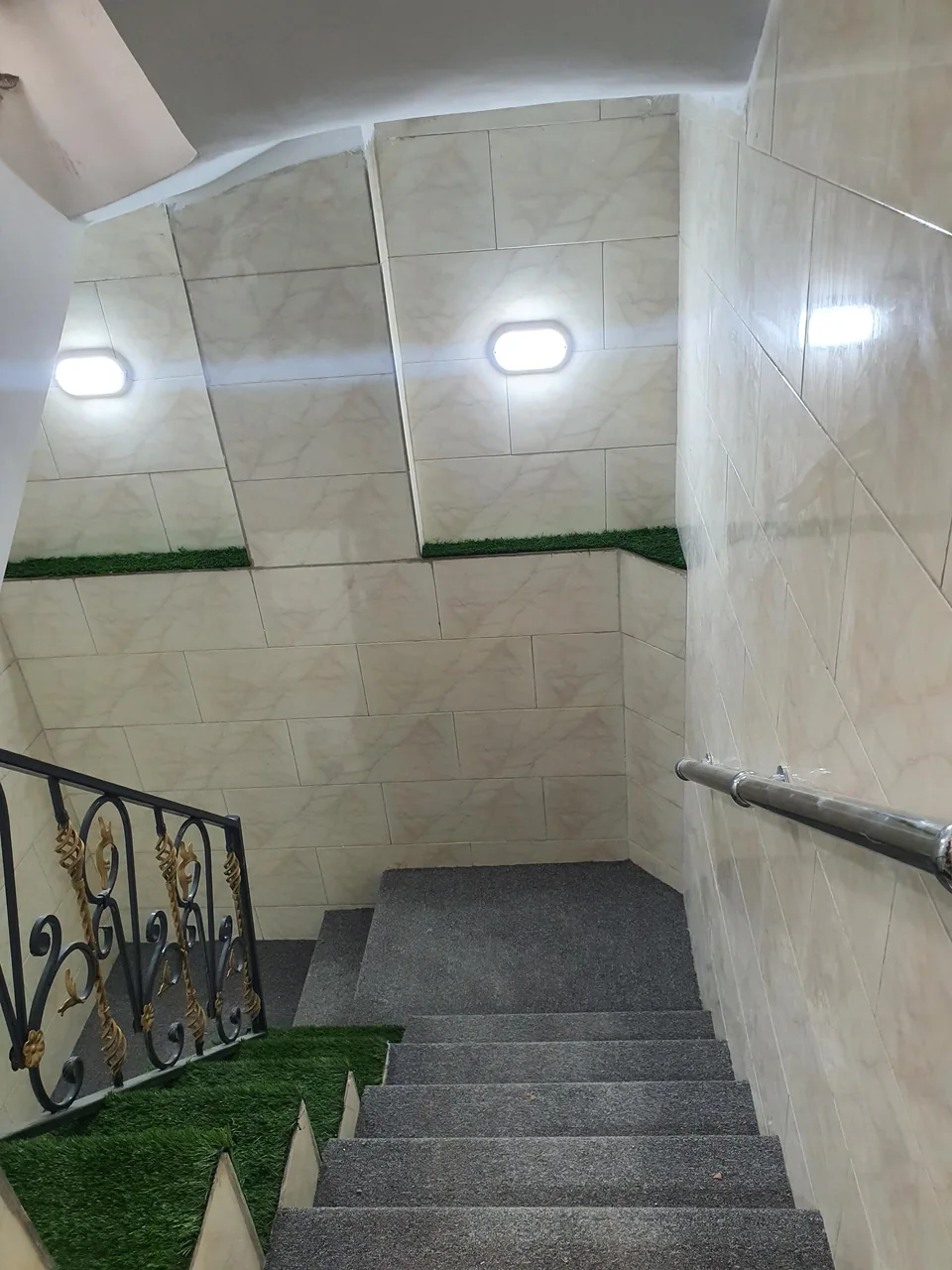 مهمانپذیر انتظار - تصویر 5