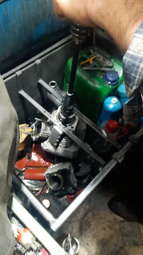 تعمیرگاه موتورسیکلت حسین ژاپنی