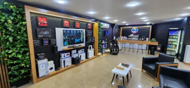 موبایل استور روشا