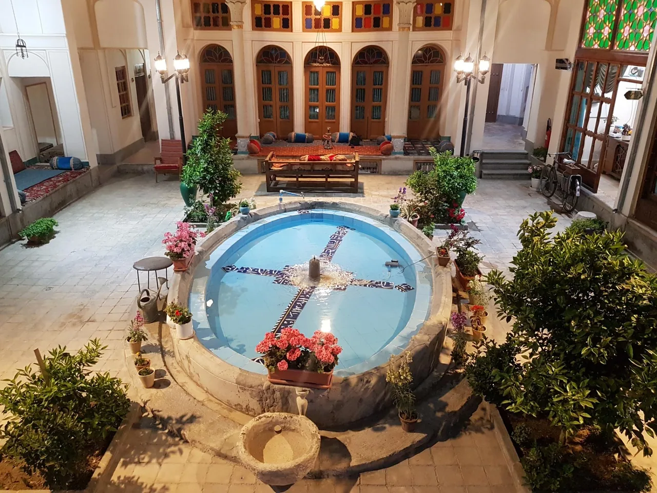 اقامتگاه سنتی خان نشین - تصویر 2