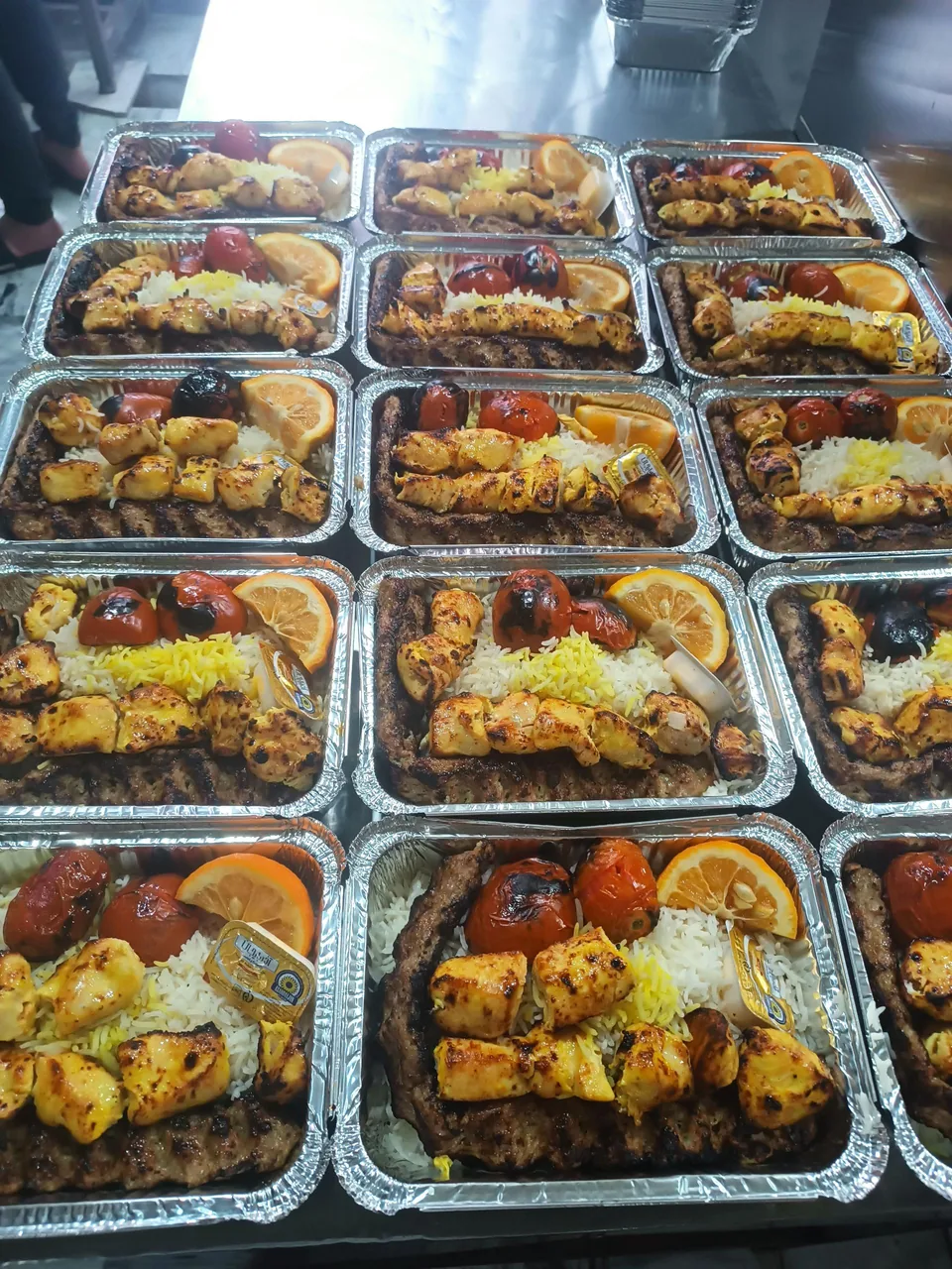 تهیه غذا مجلسی - کترینگ و تهیه غذا در کرج - تصویر 4
