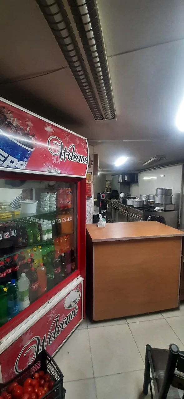 غذای بیرون بر زیتونی - تصویر 5