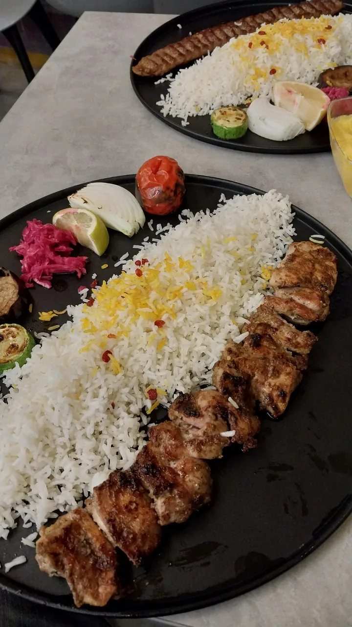 مجموعه غذایی چهل سی - تصویر 3