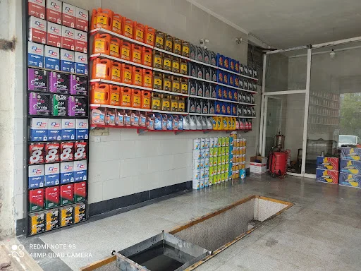 تعویض روغن وخدمات لاستیک مختاریان