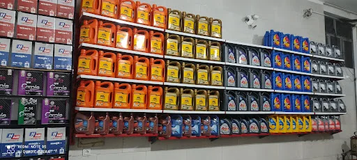 تعویض روغن وخدمات لاستیک مختاریان