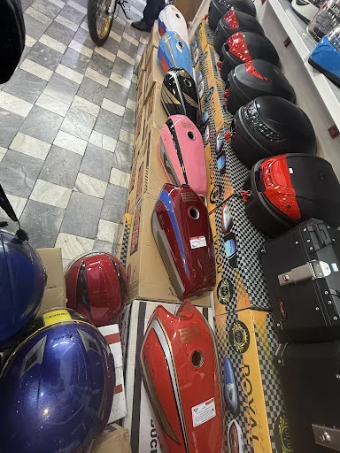 فروشگاه موتورسیکلت محتشمی - تعمیر موتور سیکلت در تبریز