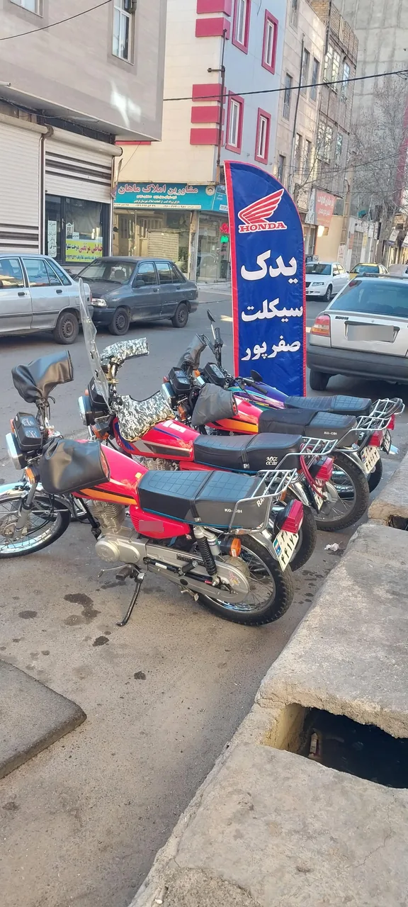 فروشگاه یدک‌ سیکلت صفرپور - تصویر 2