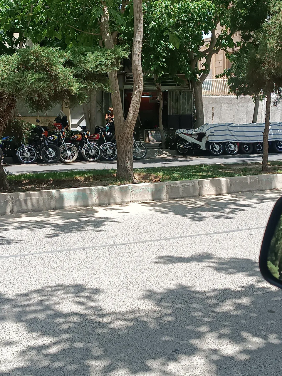 تعمیرگاه موتور سیکلت آقاجانی