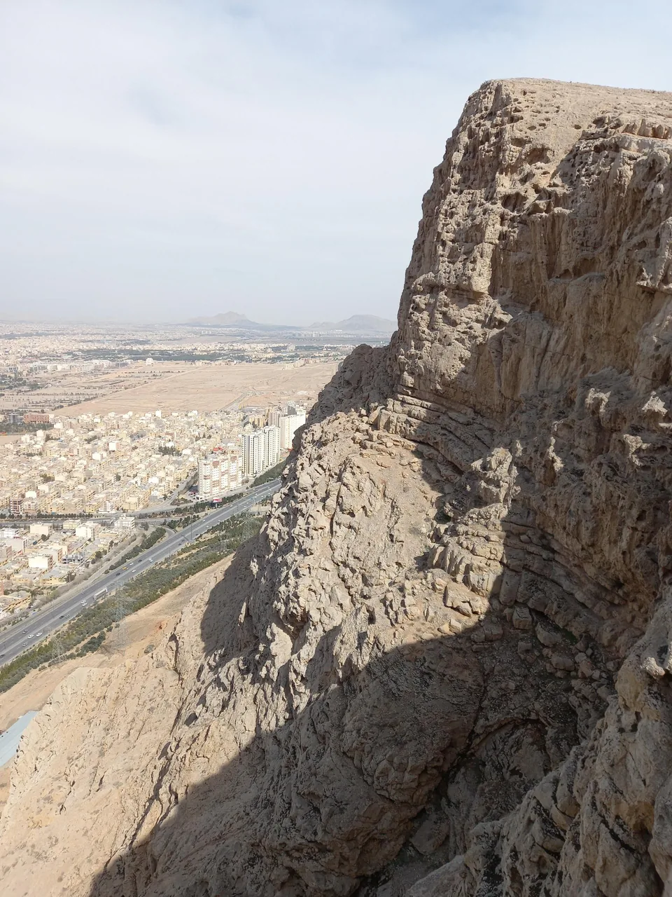 قله کوه تخت رستم (بام اصفهان) - تصویر 2