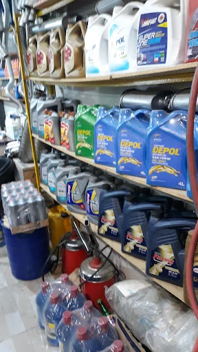 تعویض روغن و اگزوز علی رنجبر