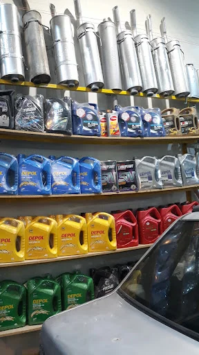 تعویض روغن و اگزوز علی رنجبر