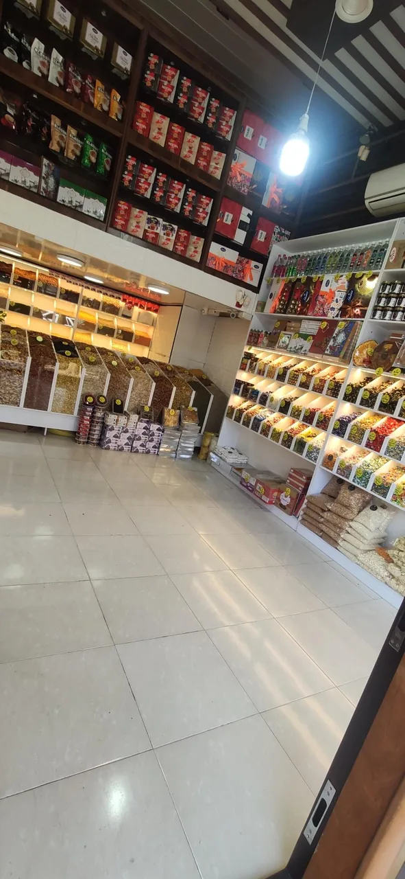 آجیل و خشکبار فنائی شعبه۲ - تصویر 3