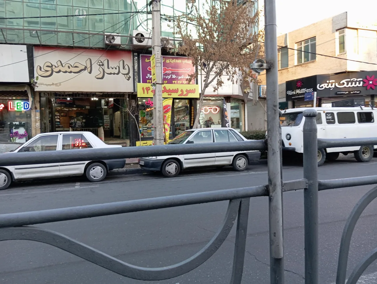عینک پاسارگاد - تصویر 2