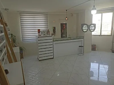 مرکز چشم پزشکی و بینایی سنجی خانه عینک