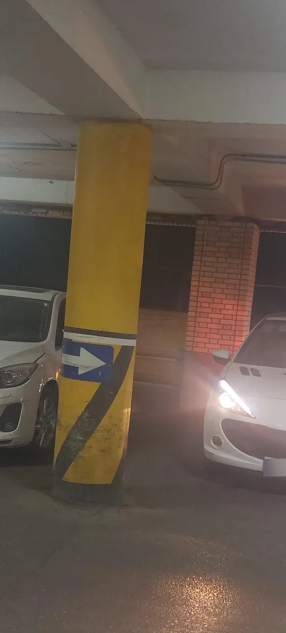 پارکینگ طالقانی - تصویر 4