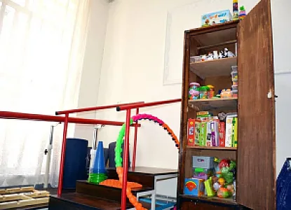 کلینیک کاردرمانی و گفتاردرمانی حق جو