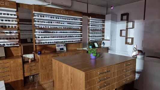 عینک گلوری