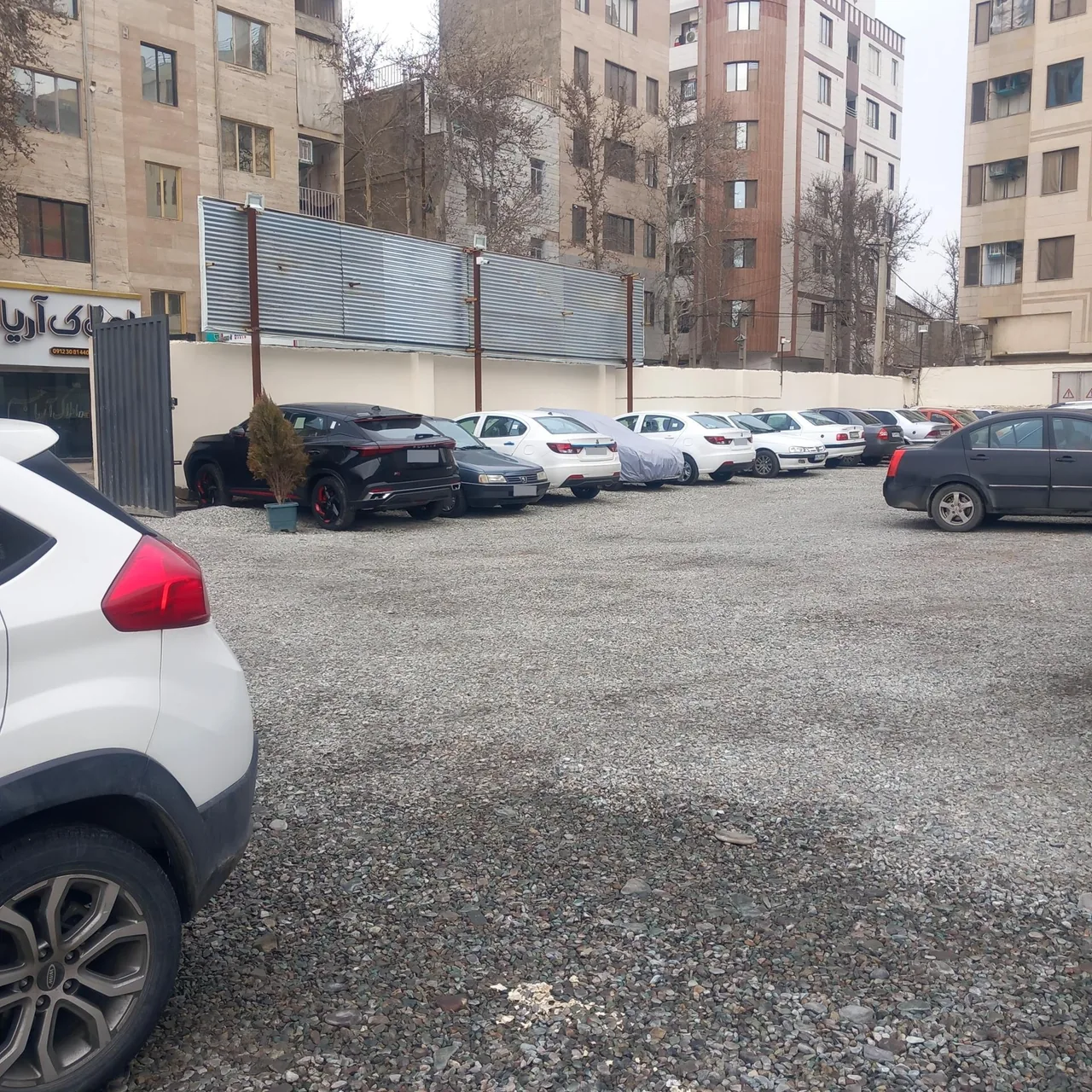 پارکینگ شبانه روزی جم