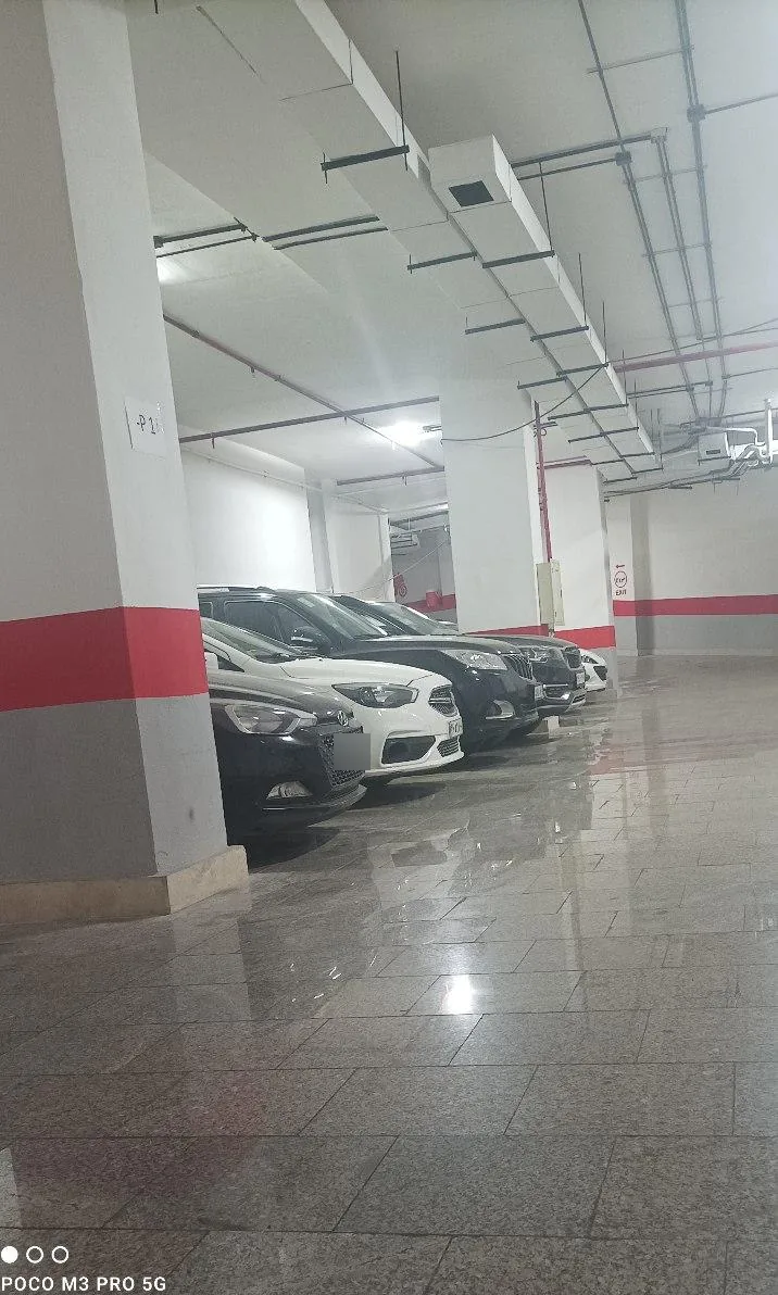 پارکینگ هیواد