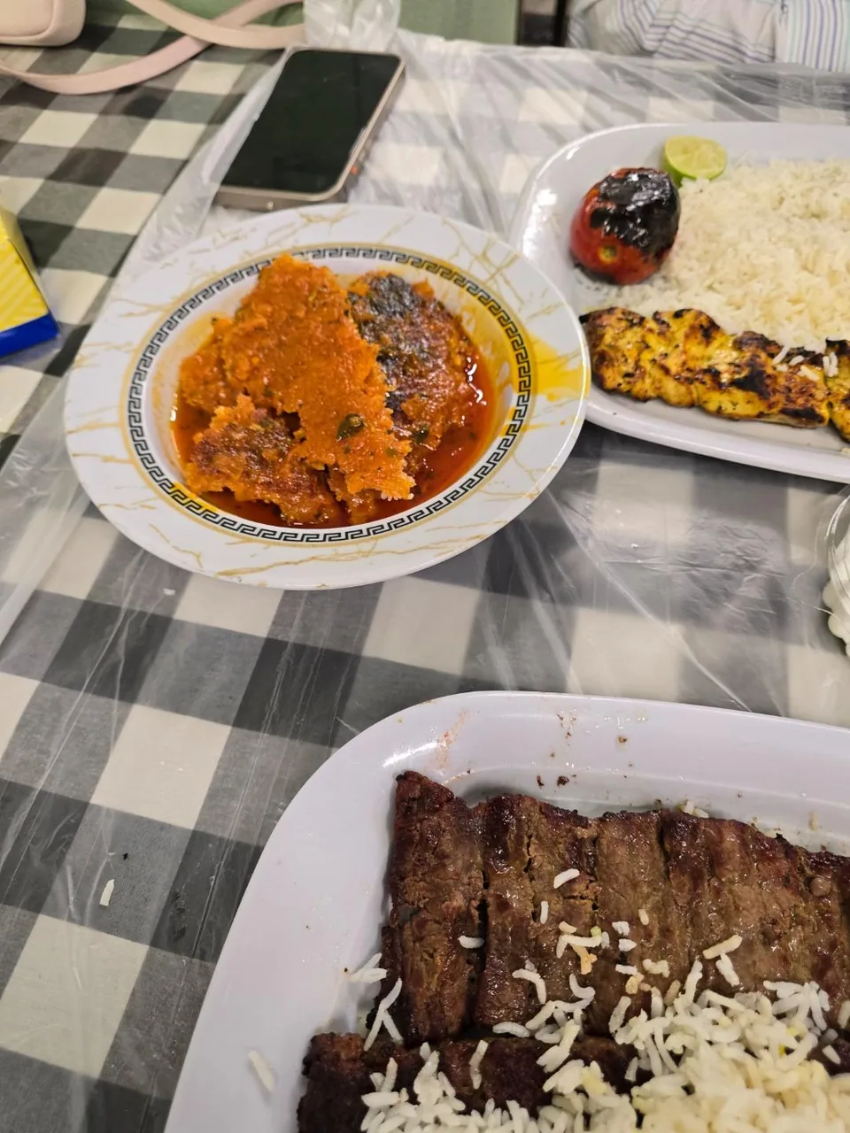 سالن غذاخوری رودکی - تصویر 2