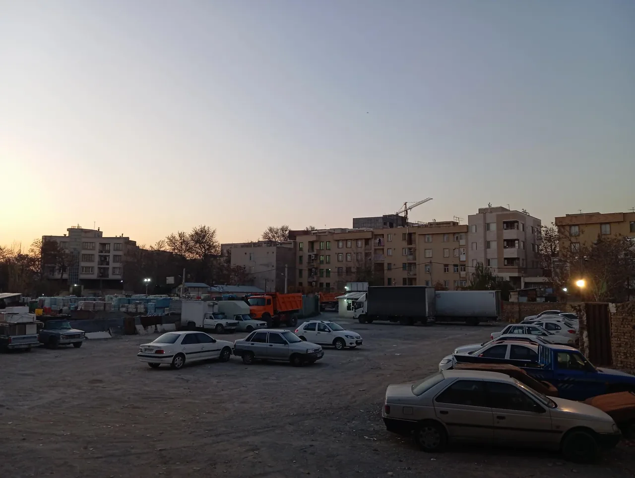 پارکینگ عمومی شبانه روزی رضا(آشاگر) - تصویر 3