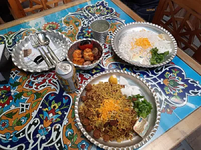 رستوران عمارت جمشیدیه