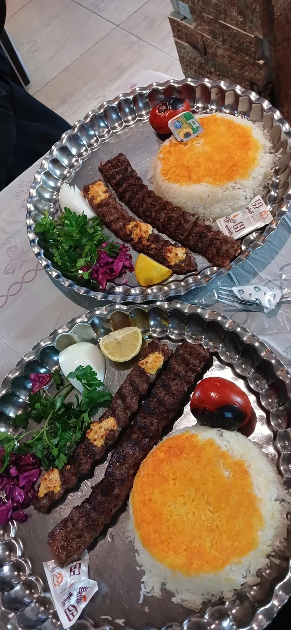 رستوران دیوان سالار - تصویر 4