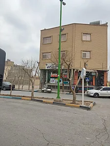 داروخانه دکتر لاریان