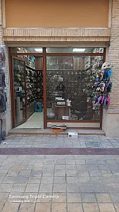 کفش و دمپایی نیک فرجام