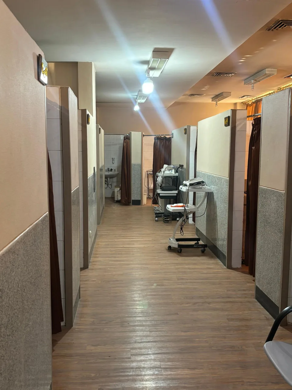 کلینیک فیزیوتراپی دانشکده توانبخشی علوم پزشکی اصفهان - تصویر 2