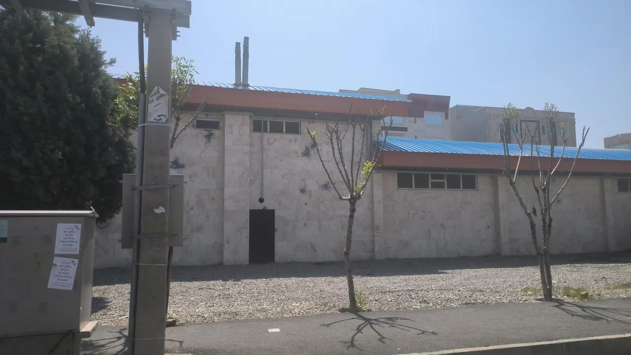استخر و سونای شهدای خدمت - تصویر 4