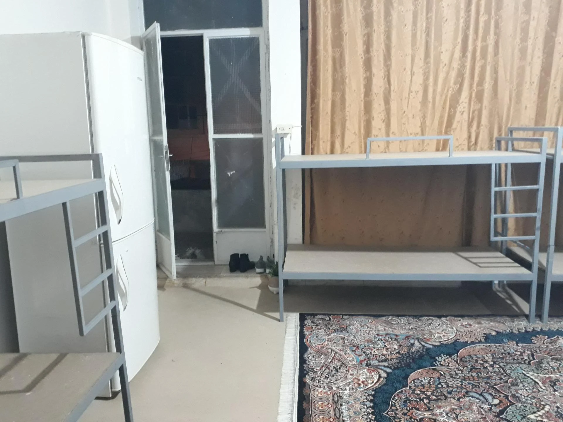 خوابگاه دخترانه ستاره - خوابگاه و پانسیون در شیراز - تصویر 2