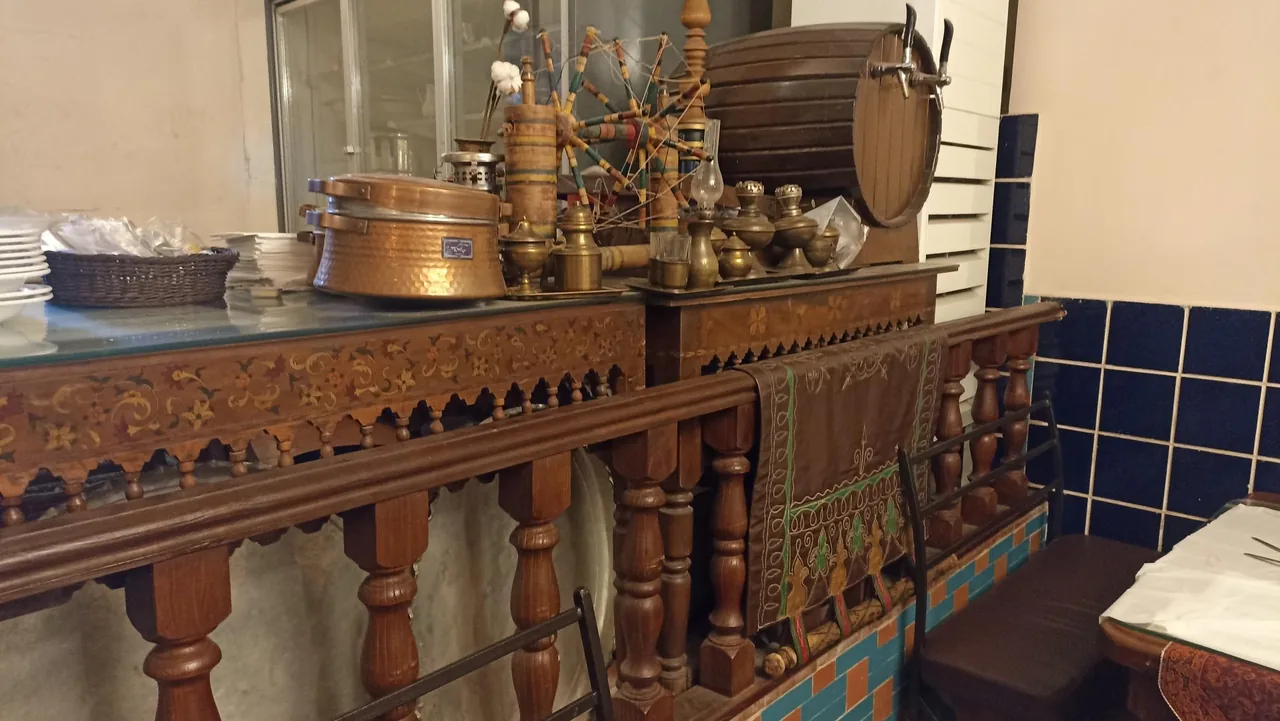رستوران سنتی حاج اسماعیل چلویی - تصویر 5