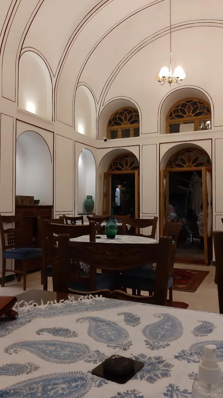 رستوران موسیو آراکل - تصویر 2