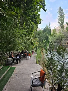 رستوران هیرا