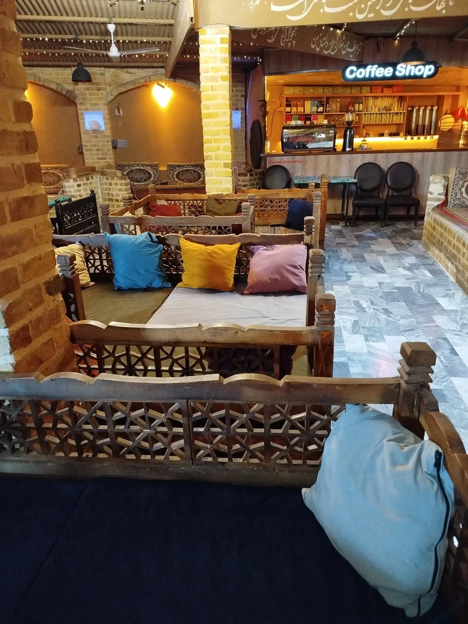 سرای سنتی شب چراغ - تصویر 5