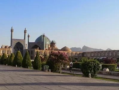 بازارچه نقش جهان