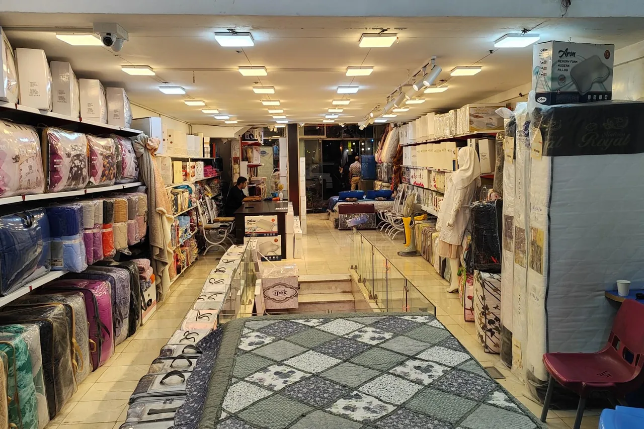 فروشگاه کالای خواب آیریس - تصویر 3