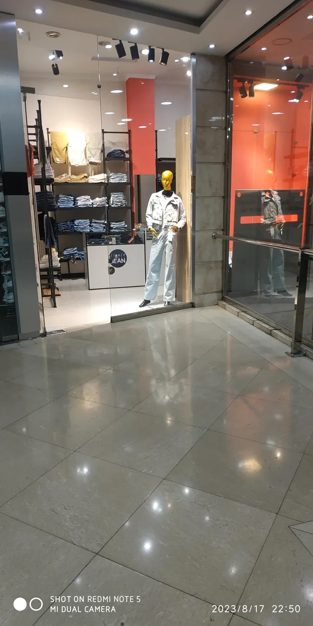 مجتمع تجاری چچلاس - تصویر 3