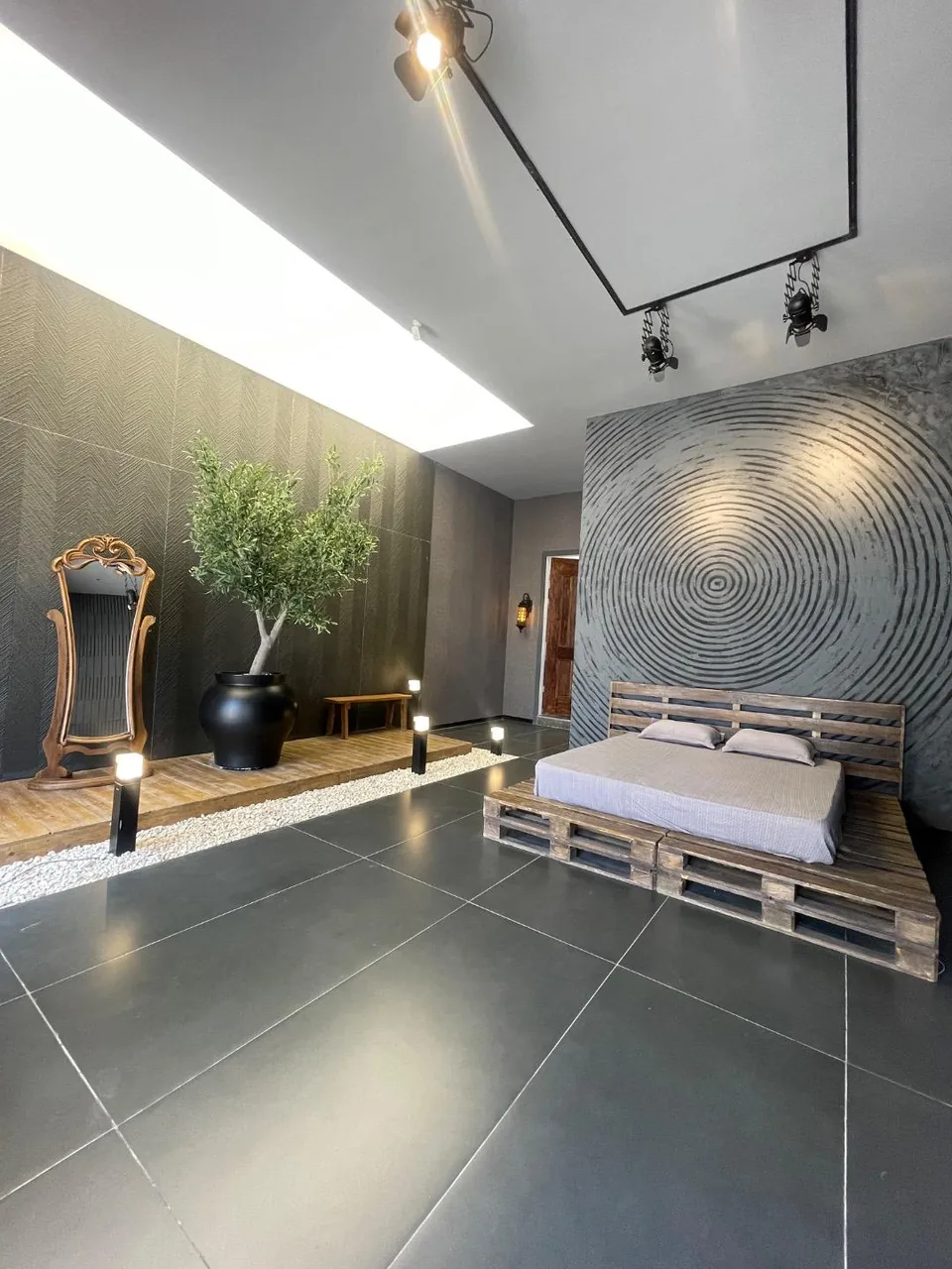 عمارت عکاسی دیورا - تصویر 3