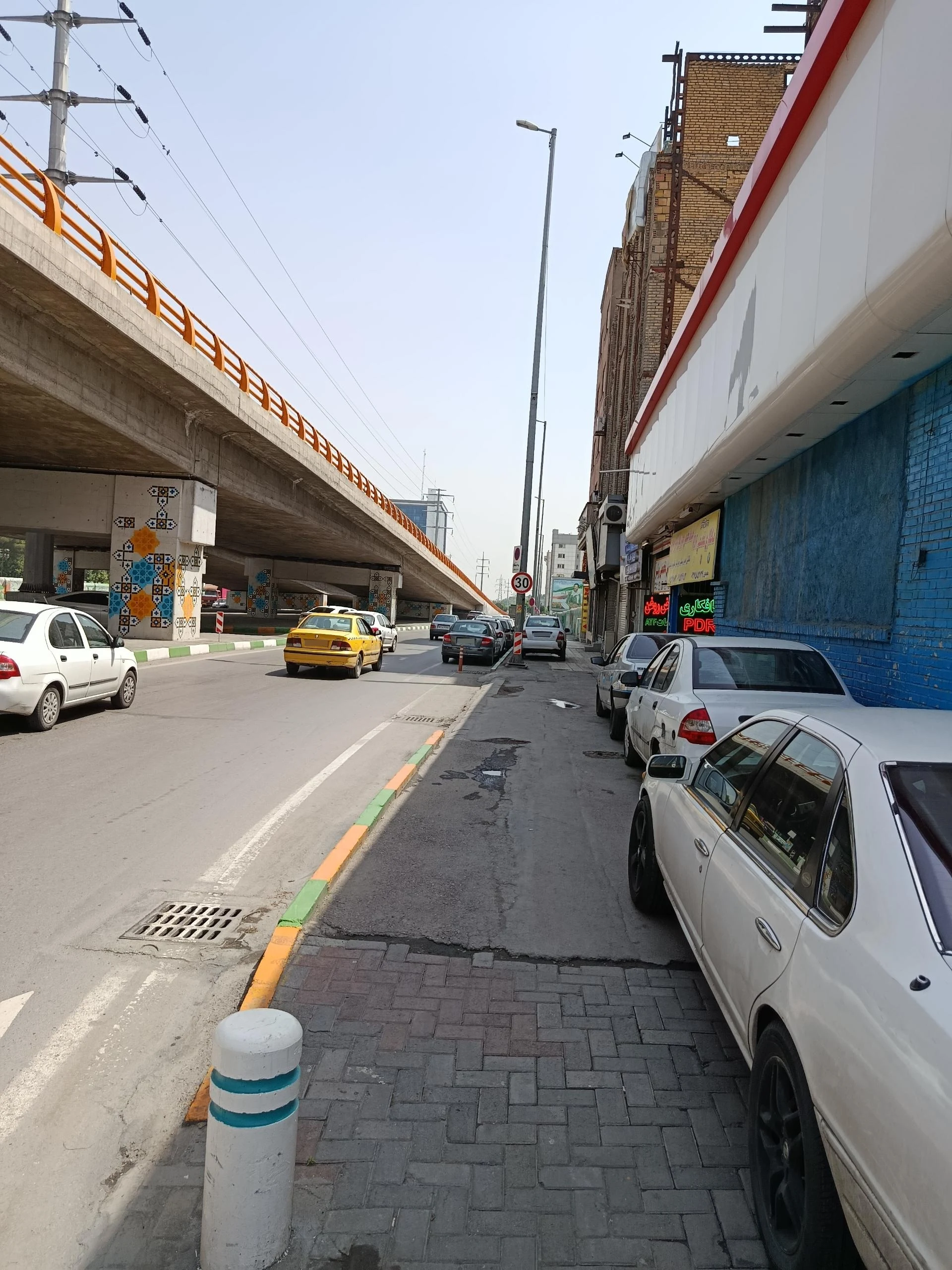 خدمات برق خودرو